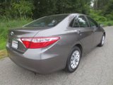 Used 2017 Toyota Camry image 4