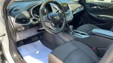 Used 2020 Chevrolet Malibu LT image 3