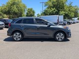 Used 2022 Kia Niro EX image 2