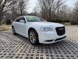 Used 2017 Chrysler 300 Limited image 3