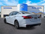 Used 2023 Nissan Altima 2.0 SR image 3