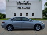 Used 2016 Toyota Camry LE image 2
