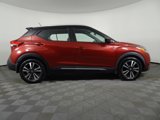 Certified 2019 Nissan Kicks SR image 2