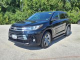 Used 2017 Toyota Highlander Limited image 2