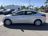 Used 2011 Hyundai Elantra GLS image 2