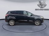 Used 2017 Ford Escape SE image 4