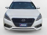 Used 2016 Hyundai Sonata SE image 2