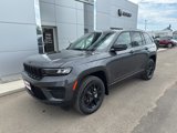 New 2025 Jeep Grand Cherokee Altitude image 2