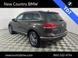 Used 2016 Volkswagen Touareg Sport image 5