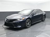 Used 2020 Toyota Camry SE image 4