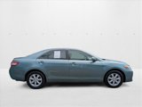 Used 2011 Toyota Camry LE image 4