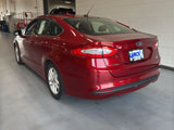 Used 2015 Ford Fusion SE image 3