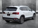 Used 2022 Volkswagen Taos SE w/ Panoramic Sunroof Package image 5
