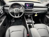 New 2025 Jeep Compass Limited image 3