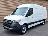 Used 2021 Mercedes-Benz Sprinter 2500 image 2