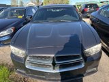 Used 2013 Dodge Charger SE image 3