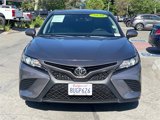 Used 2020 Toyota Camry SE image 2