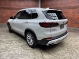 Used 2021 BMW X5 xDrive40i image 3