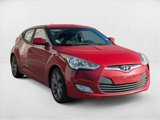 Used 2017 Hyundai Veloster image 3