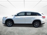 Used 2019 Toyota Highlander XLE image 6