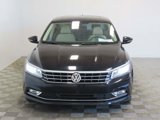 Used 2018 Volkswagen Passat 2.0T SE image 2