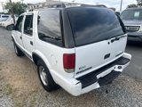 Used 2000 Chevrolet Blazer LT w/ LT Preferred Equipment Group image 3