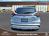 Used 2021 Nissan Kicks SV image 5