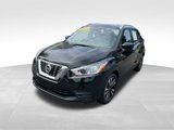 Used 2020 Nissan Kicks SV image 3