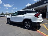 Used 2022 GMC Terrain SLT image 2