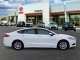 Used 2017 Ford Fusion S image 3
