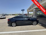 Used 2020 Ford Fusion SE image 3