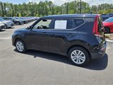 Used 2022 Kia Soul LX image 4