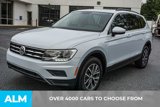 Used 2018 Volkswagen Tiguan SE w/ Panoramic Sunroof Package image 3
