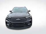 Used 2020 Ford Explorer XLT w/ Comfort Package image 3