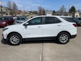 Used 2023 Chevrolet Equinox LT image 2