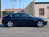 Used 2017 Jaguar XE image 3