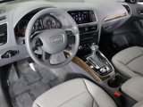 Used 2017 Audi Q5 2.0T Premium Plus w/ Technology Package image 2