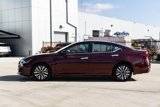 Used 2023 Nissan Altima 2.5 SV w/ SV Premium Package image 4