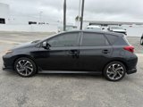 Used 2018 Toyota Corolla iM image 3