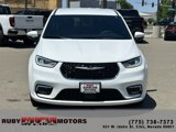 Used 2023 Chrysler Pacifica Touring image 2