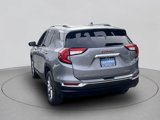 Used 2024 GMC Terrain SLT image 4