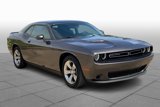 Used 2020 Dodge Challenger SXT image 2