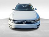 Used 2018 Volkswagen Tiguan S image 3