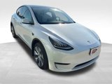 Used 2022 Tesla Model Y Long Range image 3