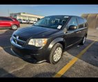 Used 2019 Dodge Grand Caravan SE w/ UConnect Hands-Free Group image 2