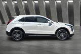 Used 2019 Cadillac XT4 Luxury image 3