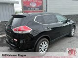 Used 2015 Nissan Rogue S image 6