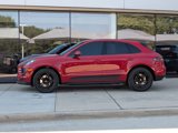 Used 2021 Porsche Macan image 2