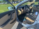 Used 2012 Hyundai Elantra Limited image 3