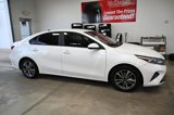 Used 2022 Kia Forte LXS image 4